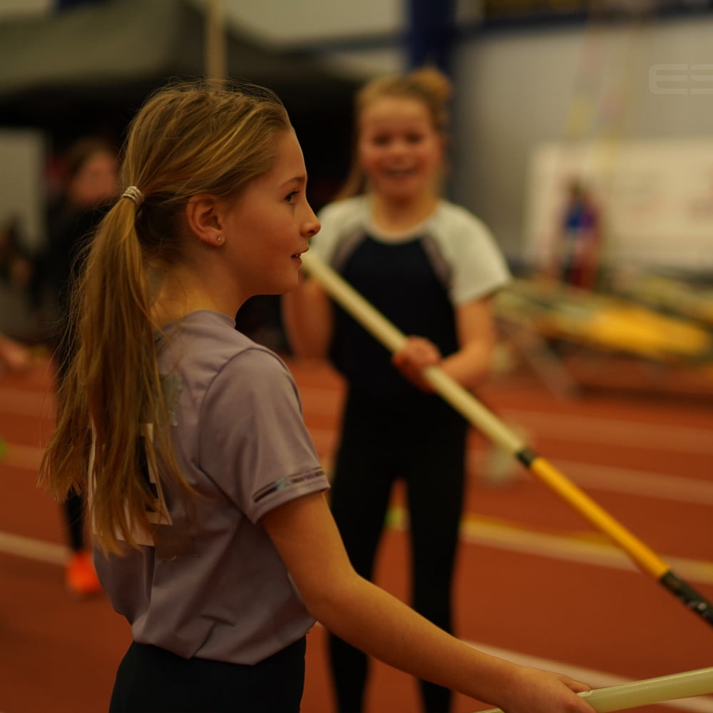 Mastering pole vaulting with ESSX Starter Package Polevault shop